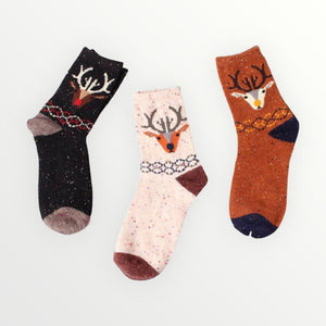 Forest Deer Lightweight Wool Blend Socks - 3 Pairs Pack / Women's Shoe Size 5-10 - UPKIWI