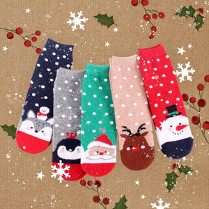 Christmas Animals Women's Winter Wool Socks - UPKIWI