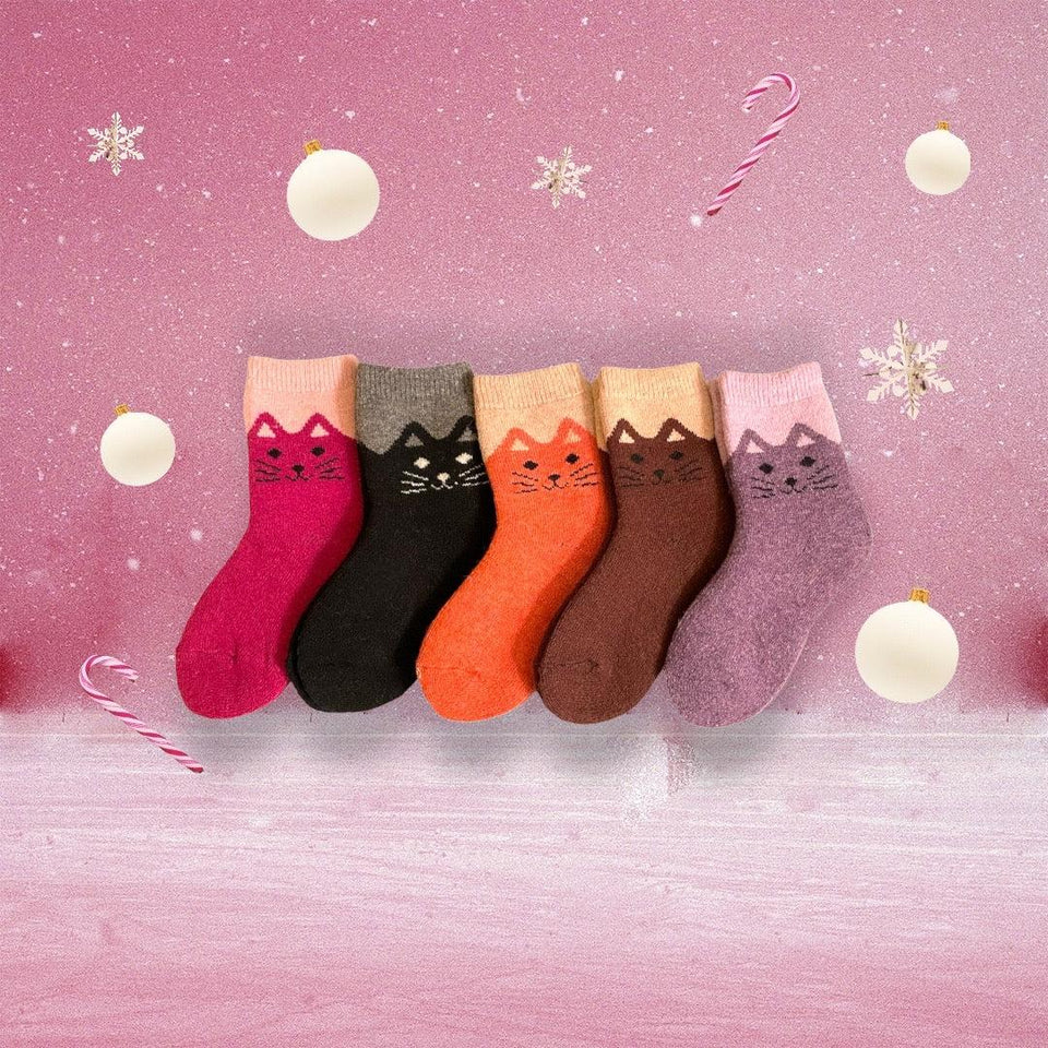 Happy Cat Feet Girls Wool Socks - Extra Thick and Warm Winter Kids Soc –  UPKIWI